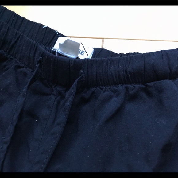 shorts - Picture 2 of 2